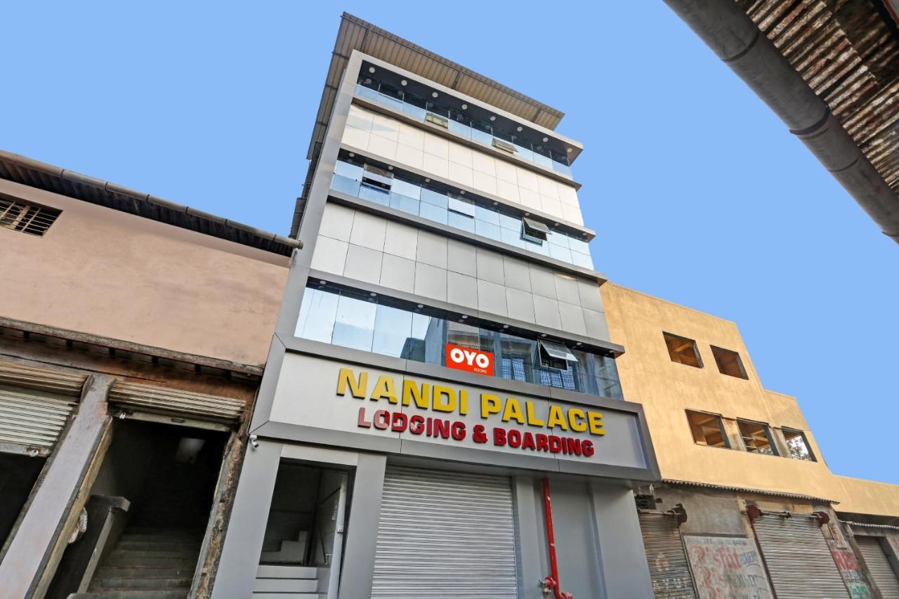 Hotel O Nandi Palace Lodging And Boarding Ulhasnagar Exterior photo